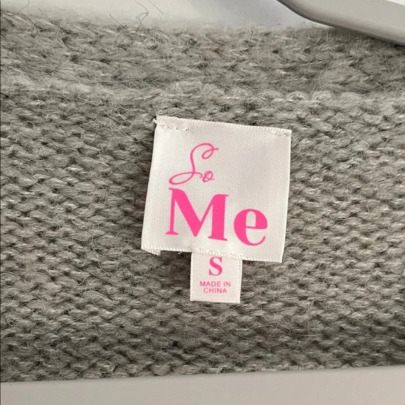 So Me Women's Cardigan in Gray with Cream Floral Details - Picture 2 of 6